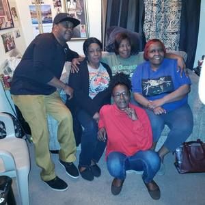 Meet your Posher, Gwendolyn